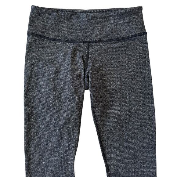 Lululemon Wunder Under Tight Leggings Luon Knit 30'' Inseam Size 6 Black & Grey - Picture 3 of 9